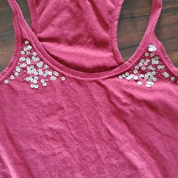Hollister tank top - Picture 2 of 4